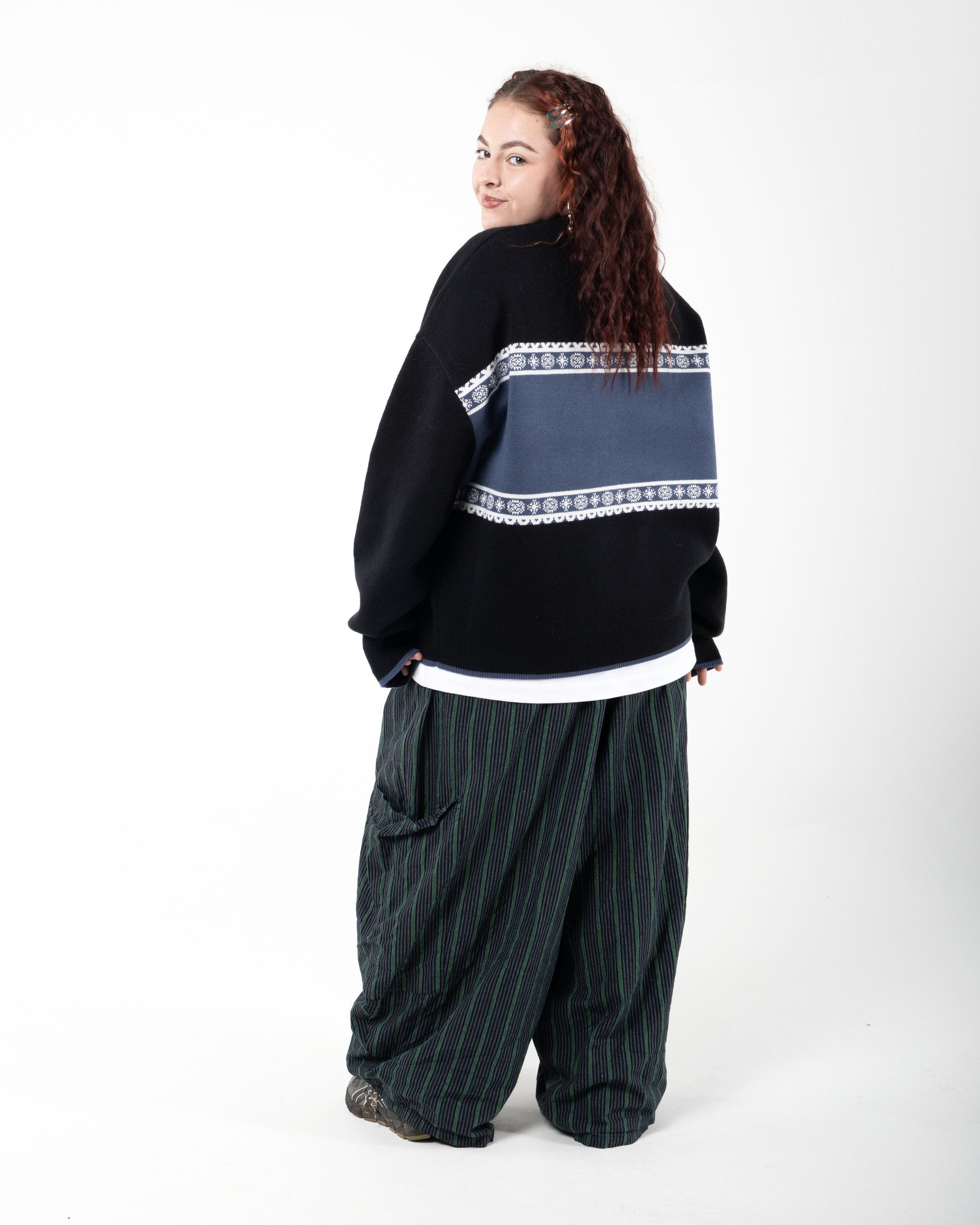 THEORIST© WINTER KNITTED SWEATER